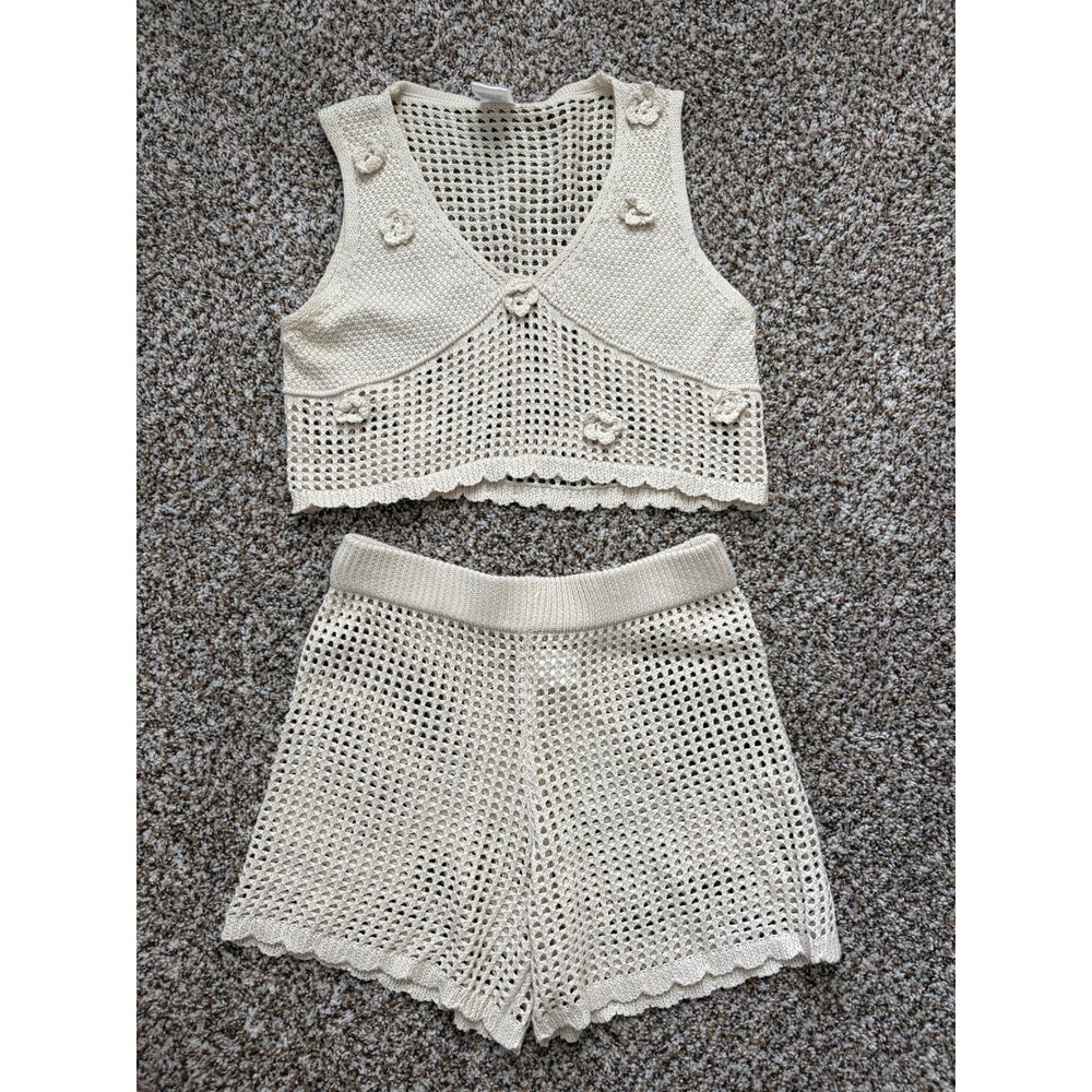 NEW Cha Cha Crochet Two Piece Set Small Cream Floral Applique Boho Scallop Hem - Picture 1 of 6